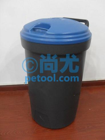 国产手推式HDPE耐腐蚀废液桶(32加仑/120L)