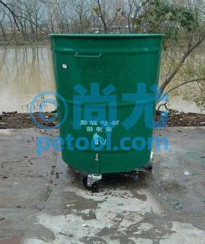 国产户外圆筒形钢制垃圾桶(240L)